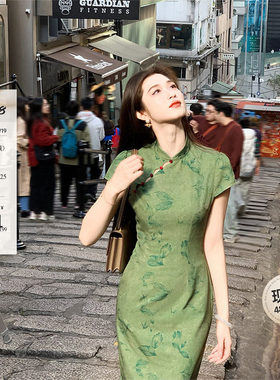 凌茜恣禾 丹青'绿色新中式碎花改良旗袍女春夏五一出游穿搭洋装