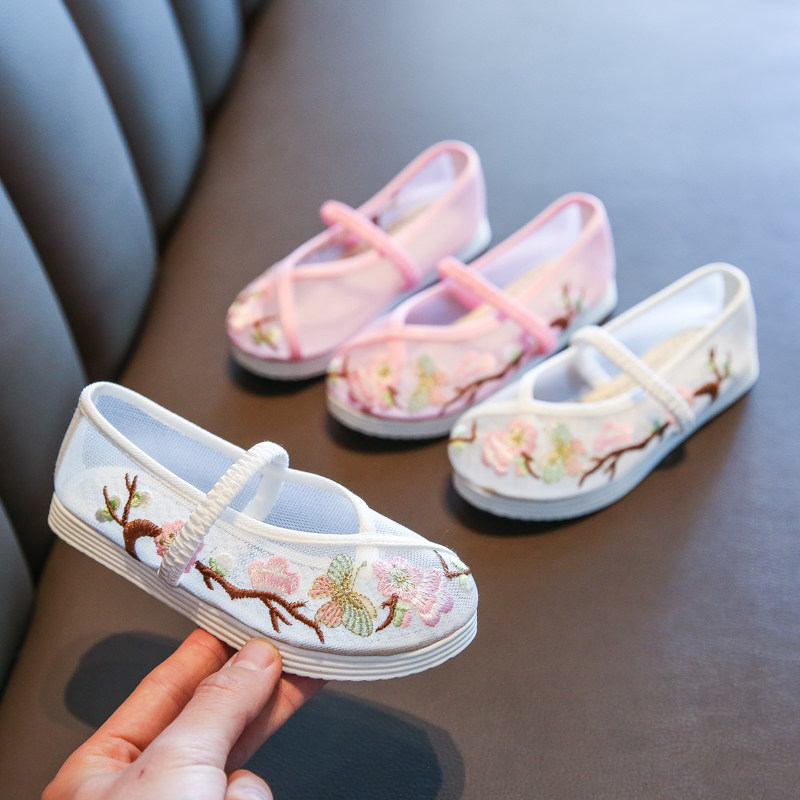 女童春夏新款汉服手工绣花鞋图片