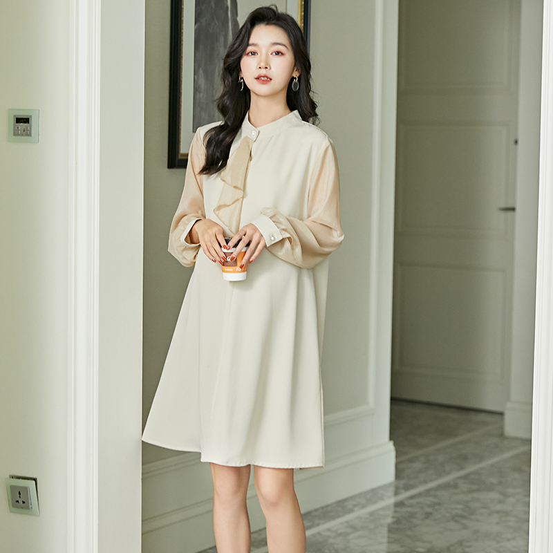 孕妇春装圆领纯色孕妇裙