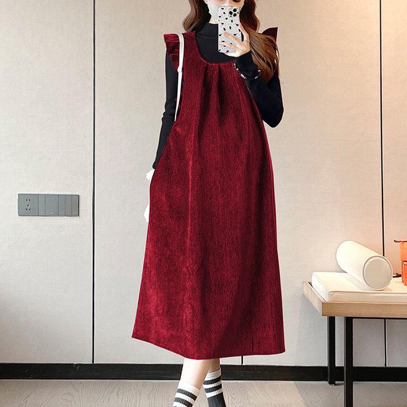 孕妇背心裙秋冬新款木耳边设计时尚小个子孕妇装打底孕妇裙两件套