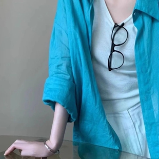 女款2026新款爆款高级感轻奢减龄洋气上衣湖蓝色防晒早秋衬衫外套