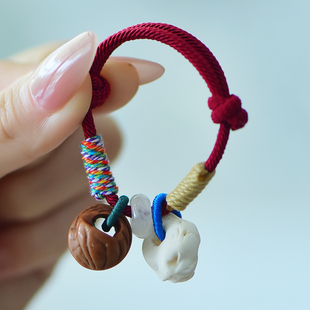 猪惊骨桃篮桃核红绳手链婴儿宝宝孩子成人压惊猪精骨脚链手工编绳