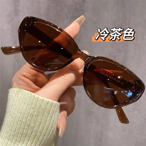 茶色猫眼墨镜女款2025新款高级感防紫外线复古开车偏光太阳眼镜