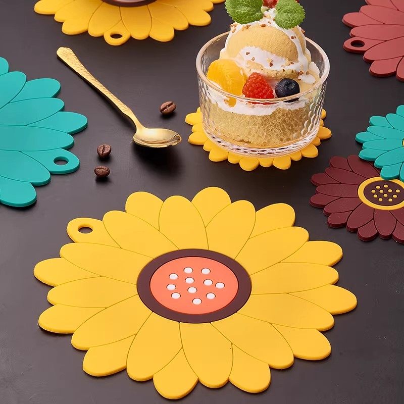 防烫餐垫隔热垫软硅胶耐高温易洗防滑高颜值餐盘餐桌锅碗杯垫荷花,居家布艺,餐垫,淘宝优惠券,粉丝福利购,淘宝优惠卷