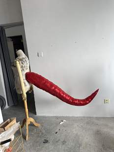 碧蓝幻想法琳红色龙尾巴cos道具定制