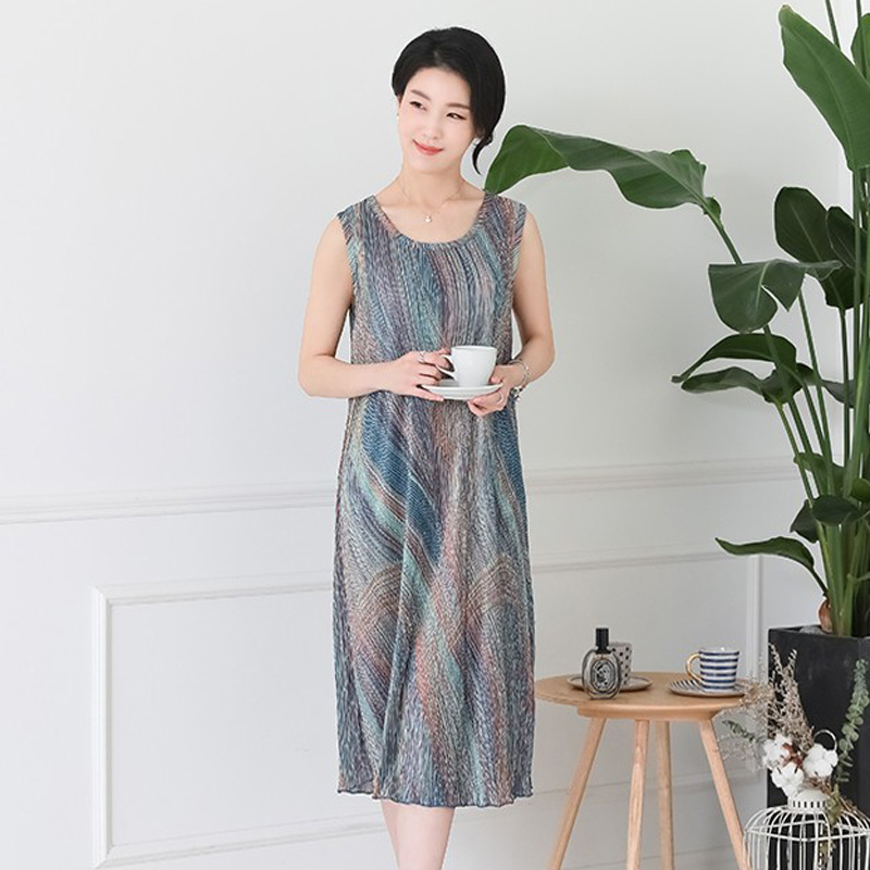 韩国代购2018春夏品牌中老年女装妈妈装条纹无袖连衣裙百搭女裙