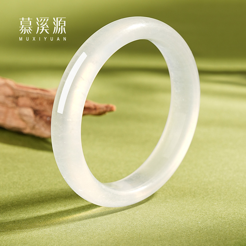 天然白月光玛瑙手镯高冰款