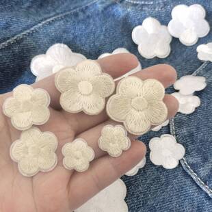 米白色补丁贴刺绣纯白迷你小号梅花布贴酒店台布床单修补烟洞贴花