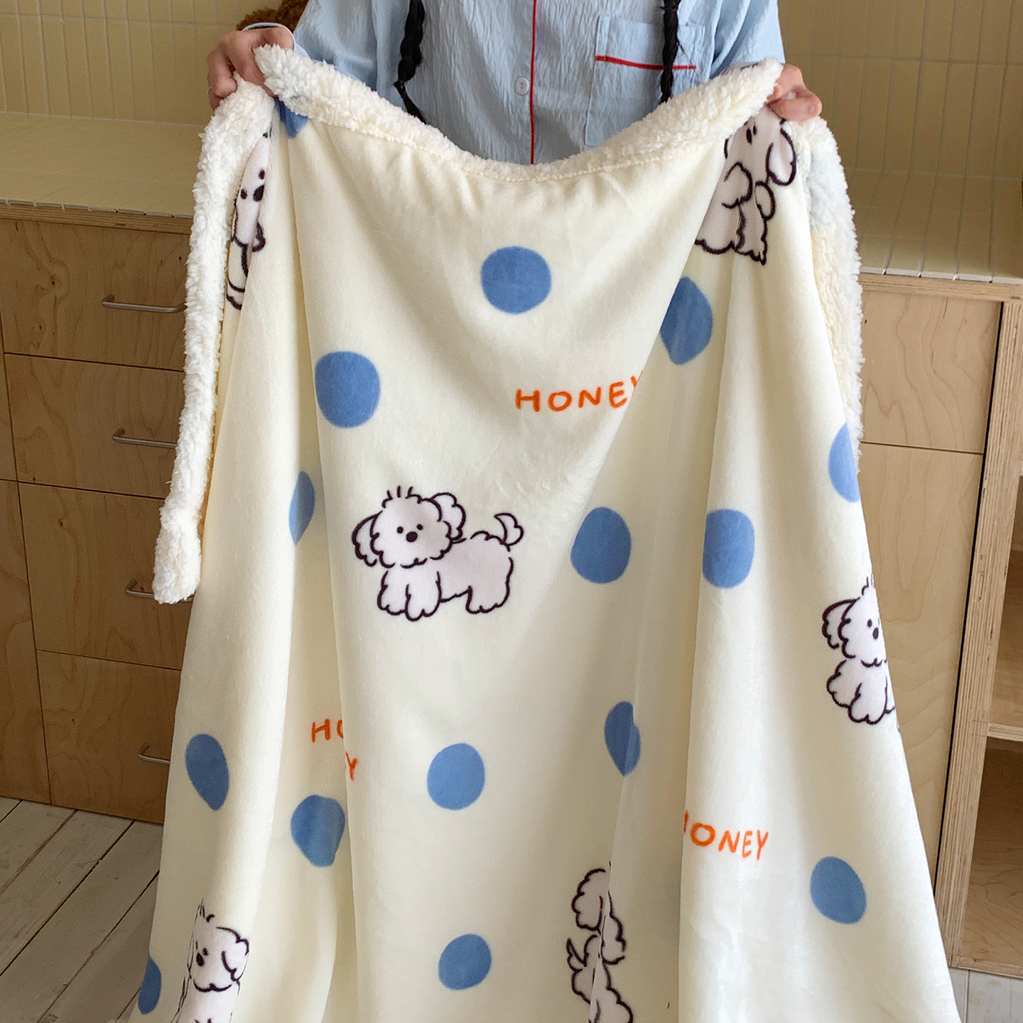 ins波点小狗牛奶绒毛毯羊羔绒