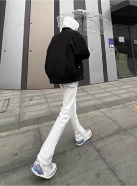 国潮高街白色休闲百搭微喇牛仔裤男夏季新款潮流弯刀裤显瘦长裤子