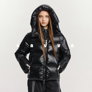 HAVVA短款 2608 连帽羽绒服蓬松高充绒量保暖舒适女士上衣2025冬Y3