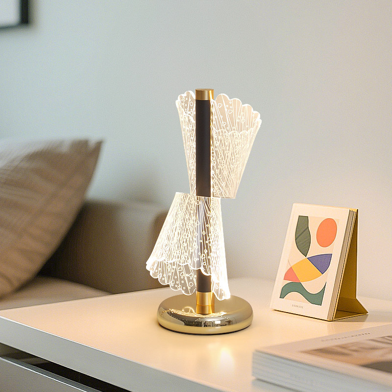 新款轻奢高级感充电台灯可充插两用卧室床头灯双色可调光氛围台灯