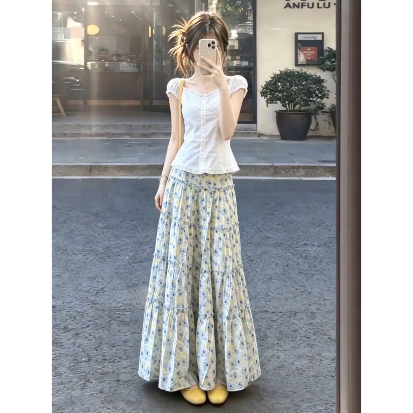 新款小个子甜美一整套连衣裙子女夏季白衬衫碎花蛋糕裙两件套大码