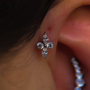 F136钛合金耳屏钉九尾狐耳骨钉耳蜗钉爆闪锆石耳钉穿刺饰品