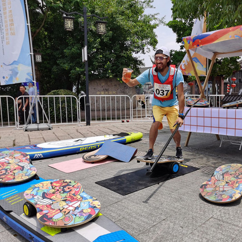 户外室内通用双滚柱配置静音畅销木质平衡板