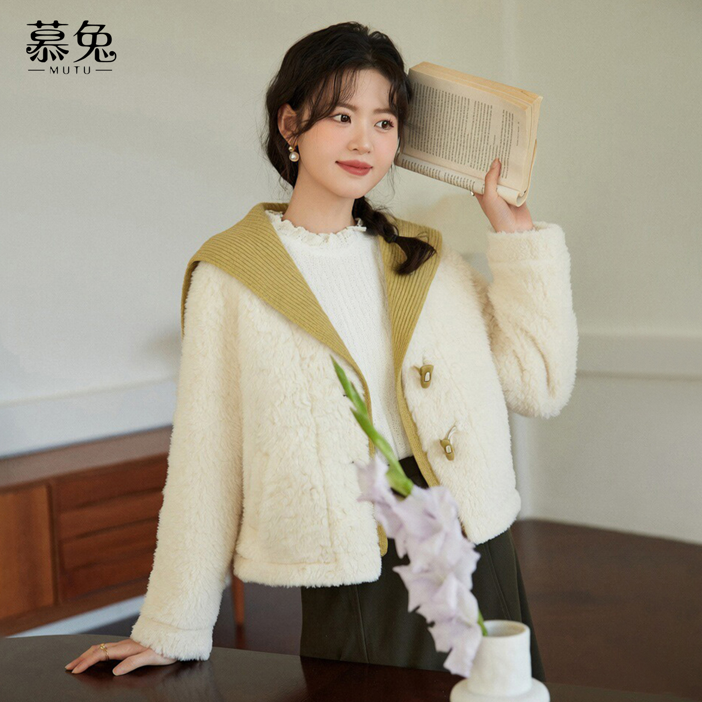 慕兔甜美拼接针织海军领毛绒外套