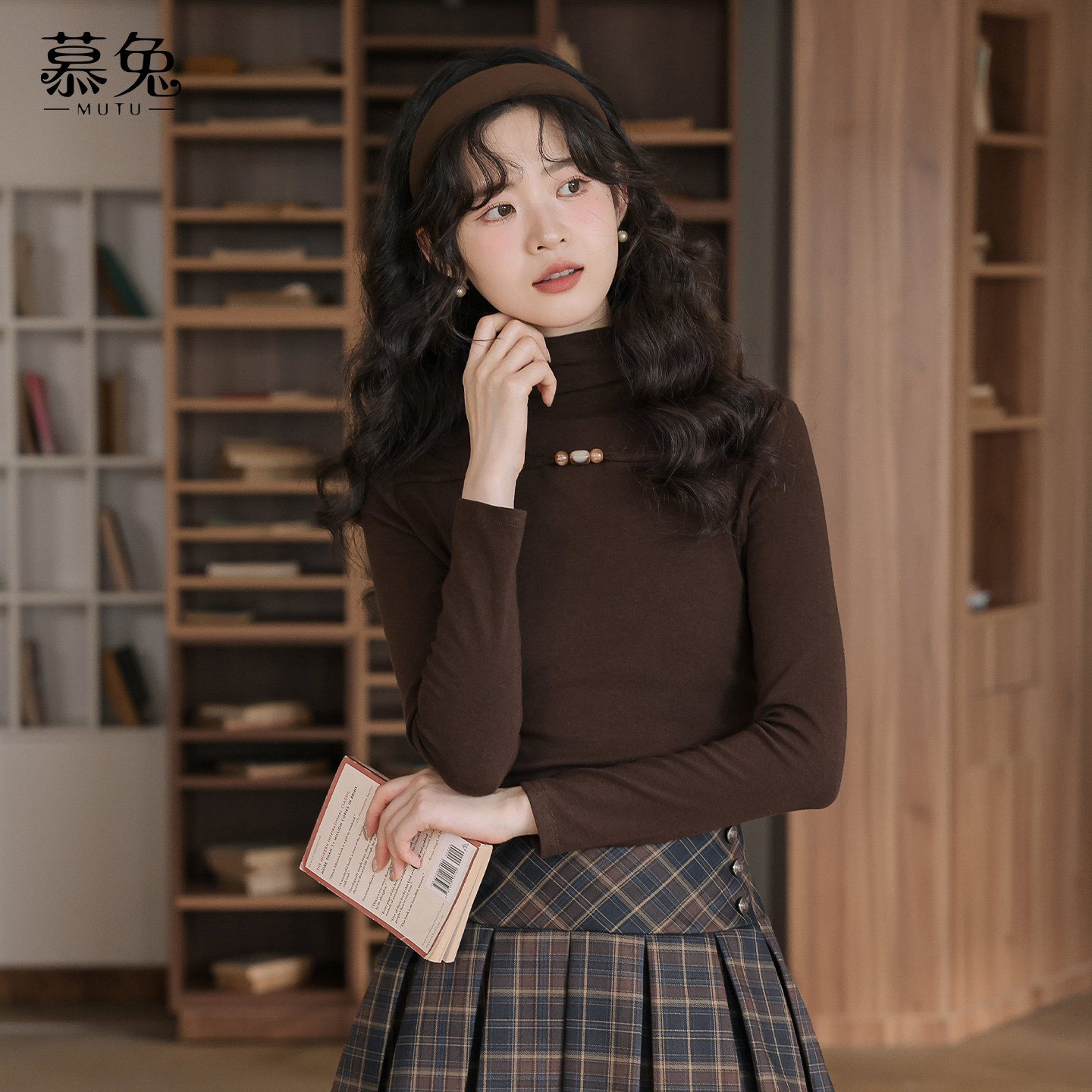 慕兔半高领内搭长袖t恤女2026春季新款修身显瘦小个子打底衫上衣,女装/女士精品,T恤,淘宝优惠券,粉丝福利购,淘宝优惠卷