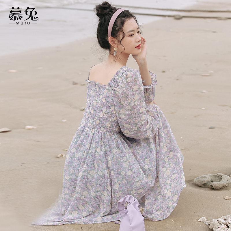 慕兔甜美温柔雪纺碎花连衣裙女春2021新款高腰法式方领中长款裙子