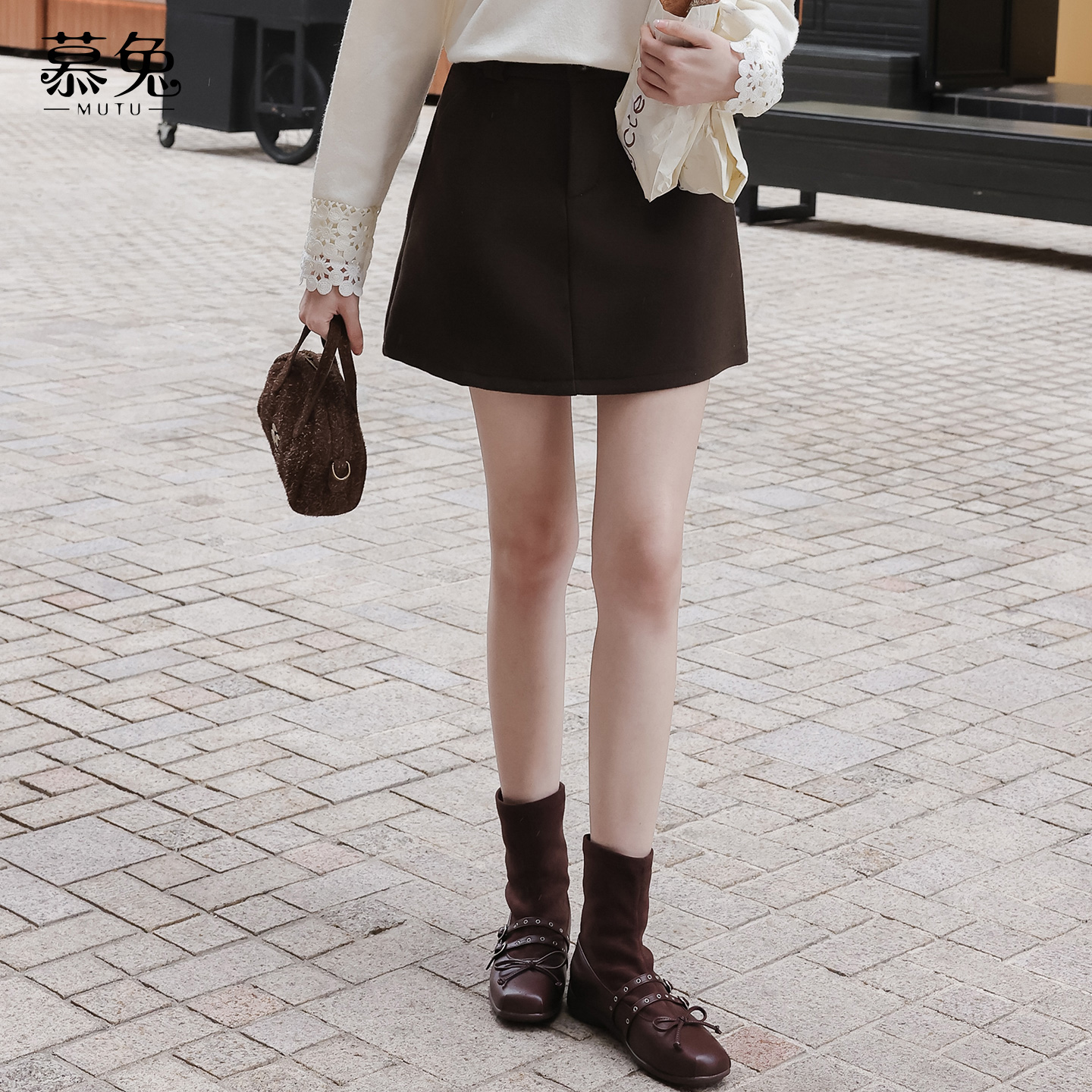 慕兔复古咖色毛呢包臀半身裙