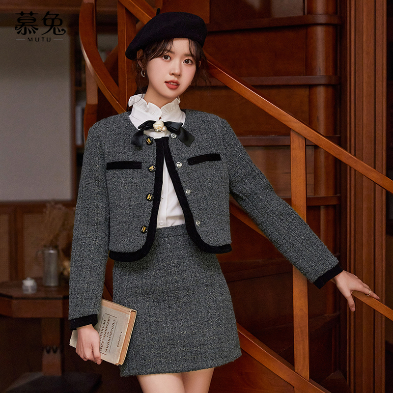 慕兔小香风衬衫外套半身裙套装