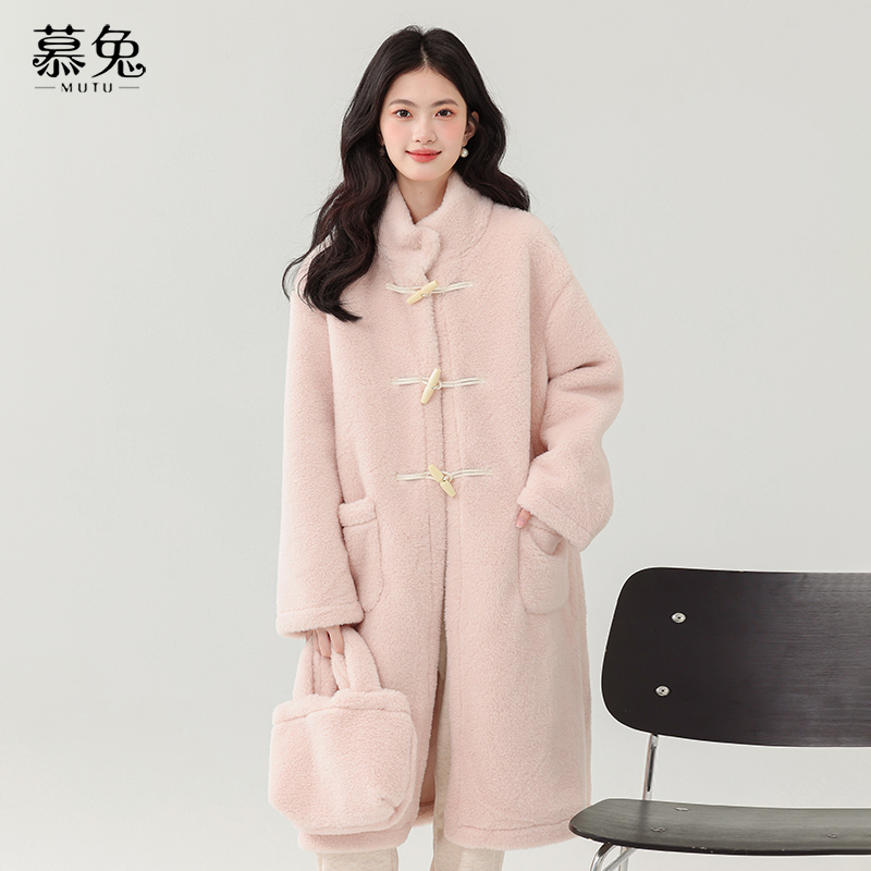 慕兔小个子中长款皮毛一体外套