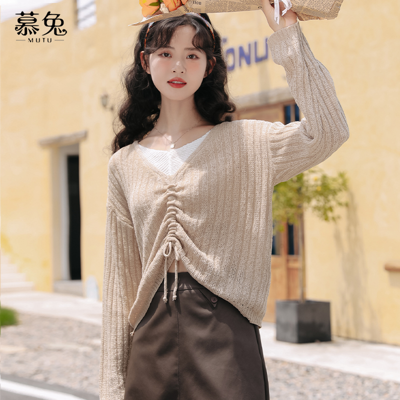 慕兔复古假两件长袖针织衫