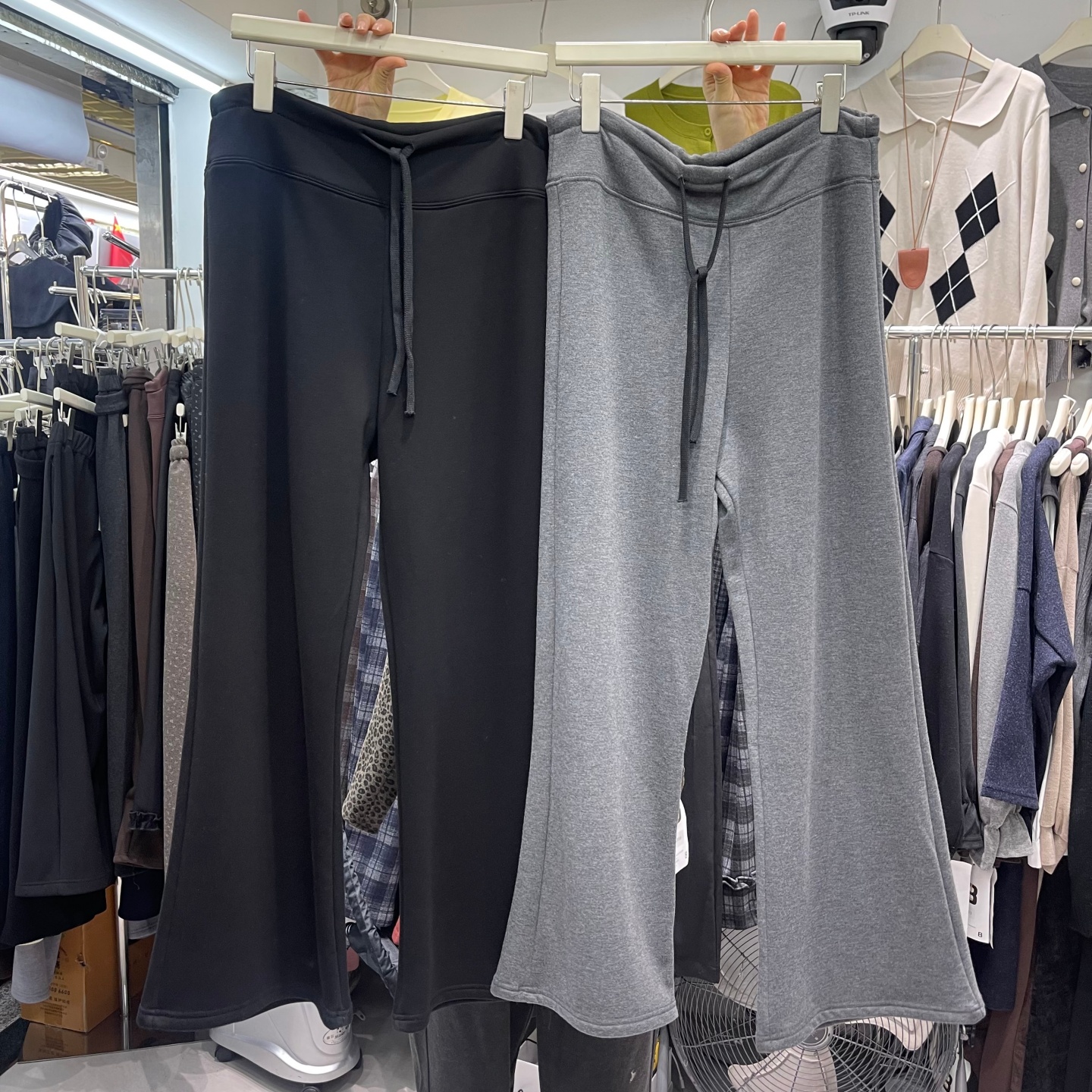 韩系高腰抽绳加绒卫裤