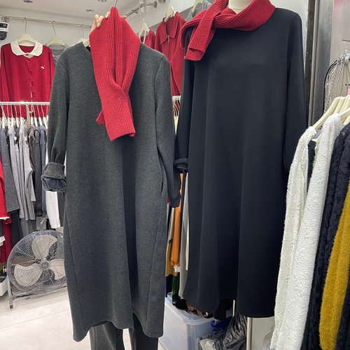 冬季加绒连衣裙围巾显瘦两件套