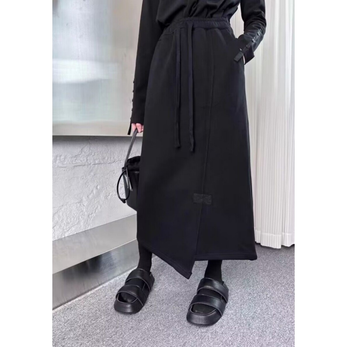 BEST 2023秋冬暗黑系原创松紧腰中长款百搭休闲宽松加绒半身裙女