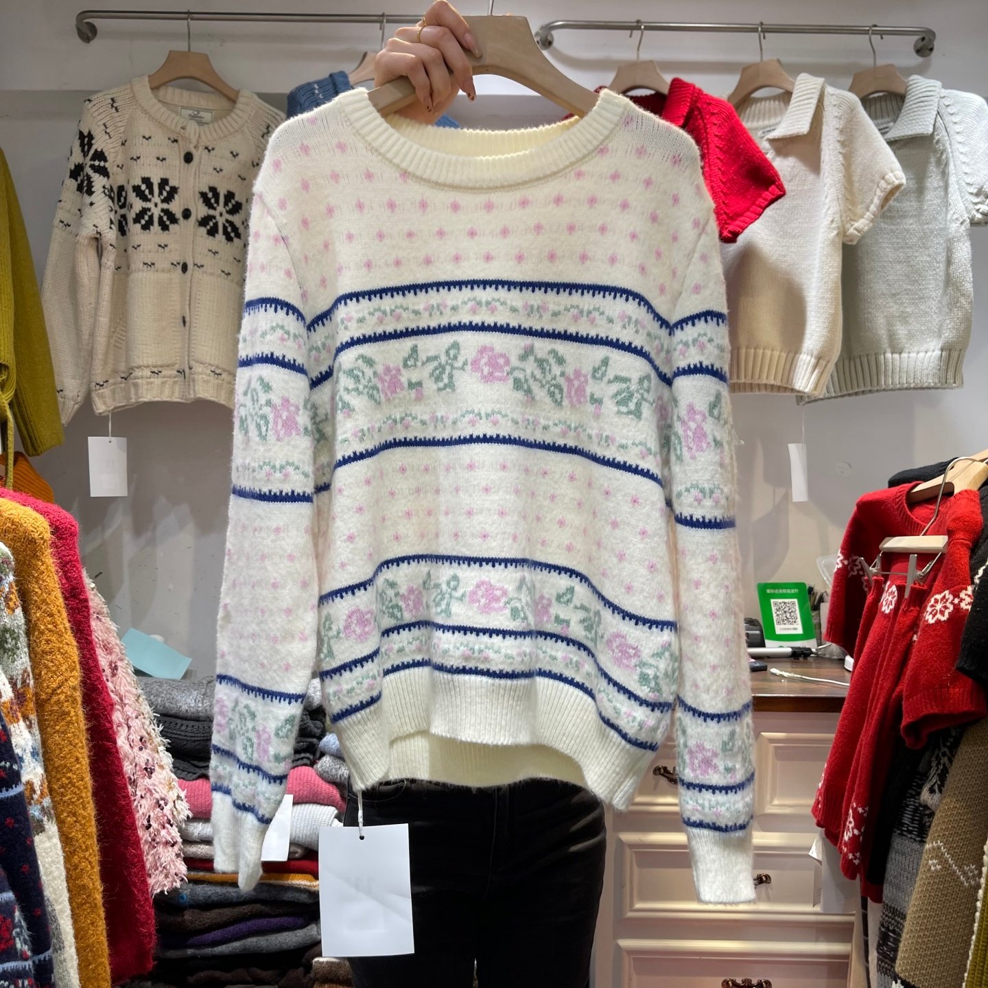 韩系复古费尔岛毛衣女圆领玫瑰提花懒惰风针织衫套头2025冬季穿搭,女装/女士精品,毛针织衫,淘宝优惠券,粉丝福利购,淘宝优惠卷
