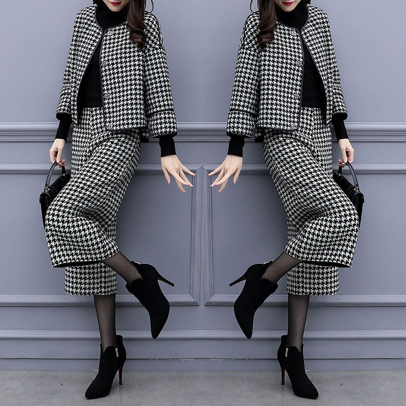 复古洋气格子裤套装女2019春秋新款阔腿裤女装时尚休闲西装两件套在类目 女装/女士精品, 大码女装中 - 来自Buy2taobao.com提供专业的淘宝代购服务