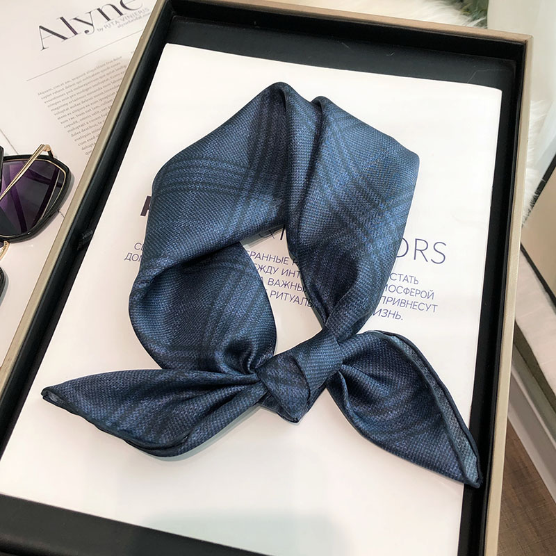 蓝色真丝丝巾2025新款小方巾百搭男女通用100%桑蚕丝斜纹绸小领巾