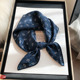 斜纹绸真丝丝巾小方巾秋冬百搭蓝色高级感手工卷边100%桑蚕丝领巾