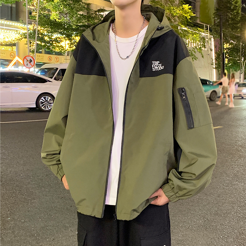 美式冲锋夹克男春秋季薄款连帽登山衣服外套潮牌宽松工装拉链开衫
