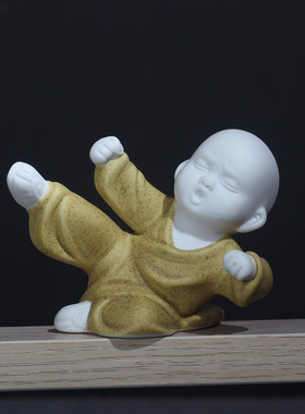 禅意风财神人物摆件书桌德化白瓷