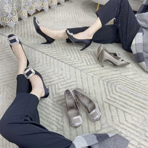 高跟水钻方扣浅口女单鞋