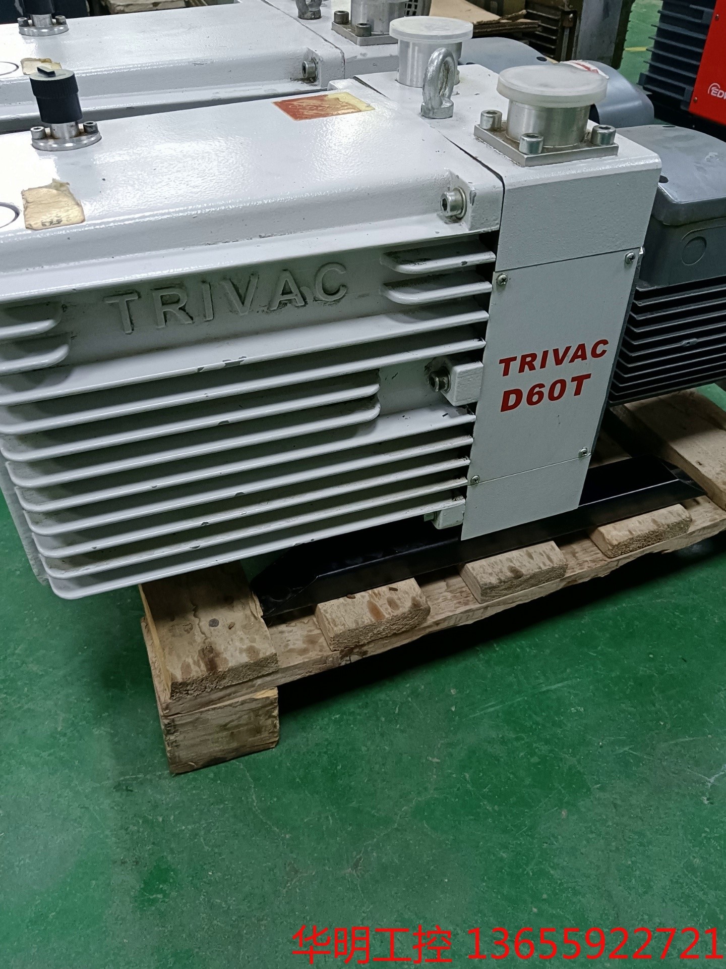 议价 德国莱宝D60T真空泵出售，包好包用，真空度在1帕左右，电机