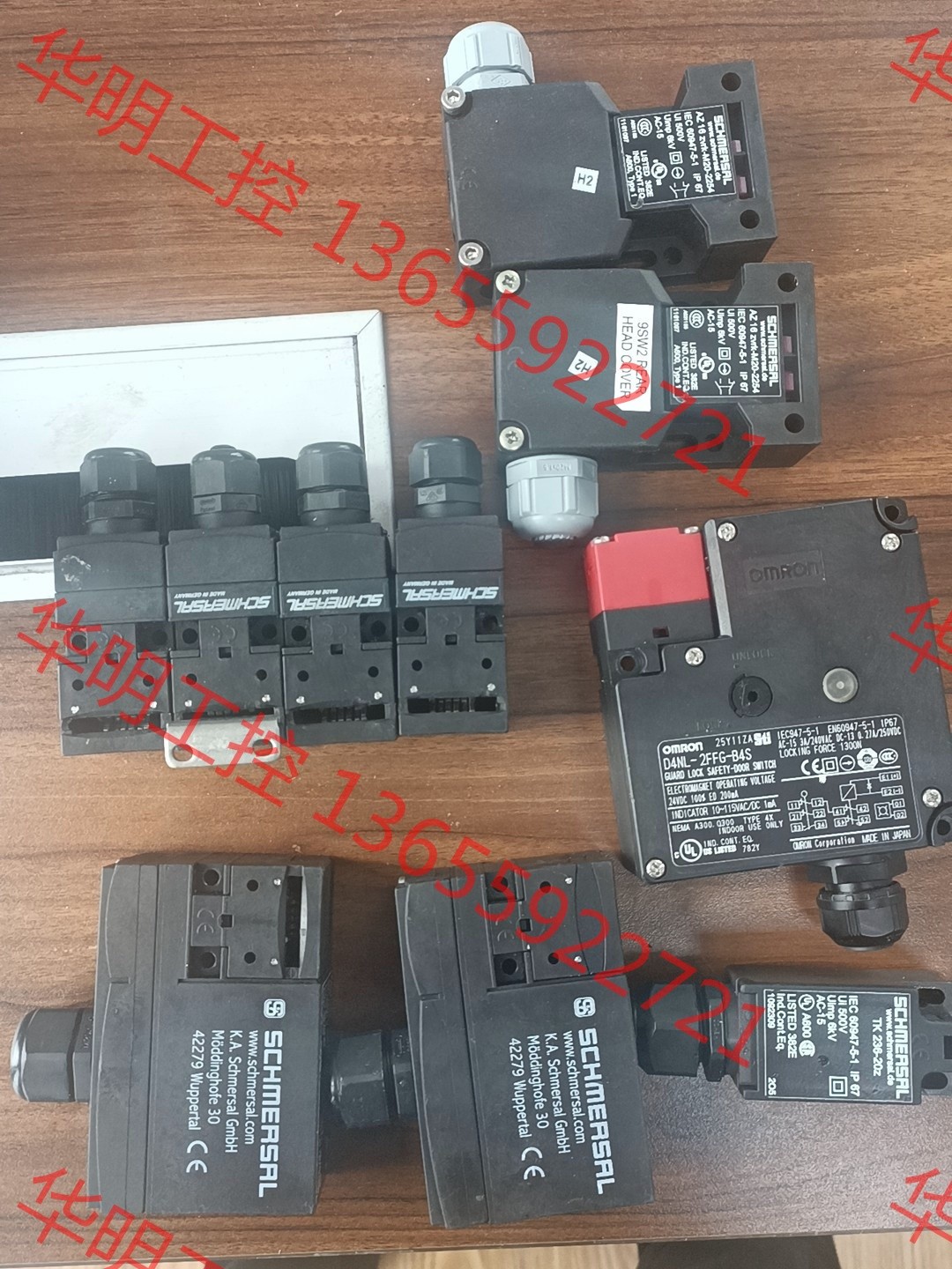 议价 拆机欧姆龙门锁D4NL-2FFG-B4S,1个   200