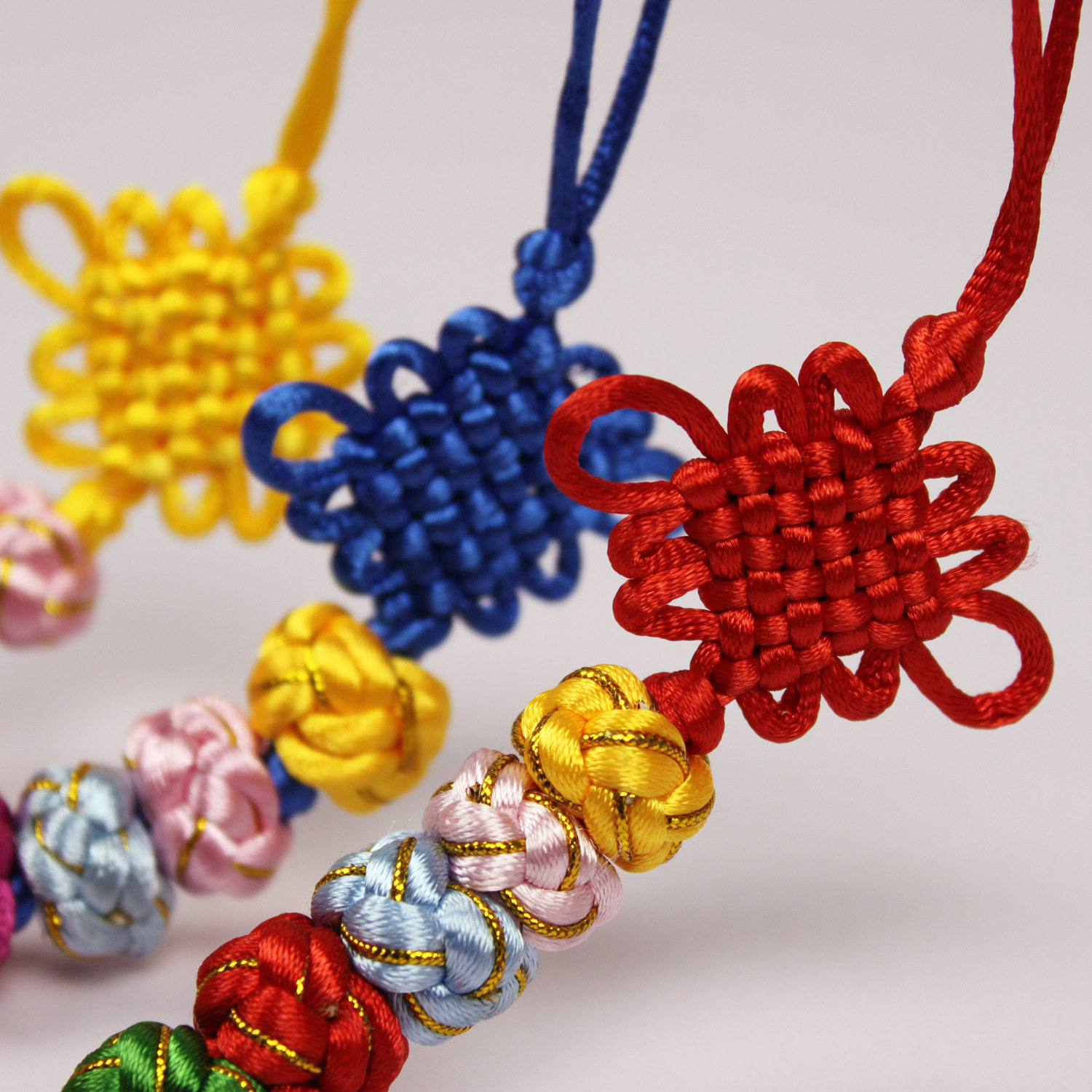 中国手工艺品彩色五连球中国结挂件财源滚滚幸运球出国礼品送老外