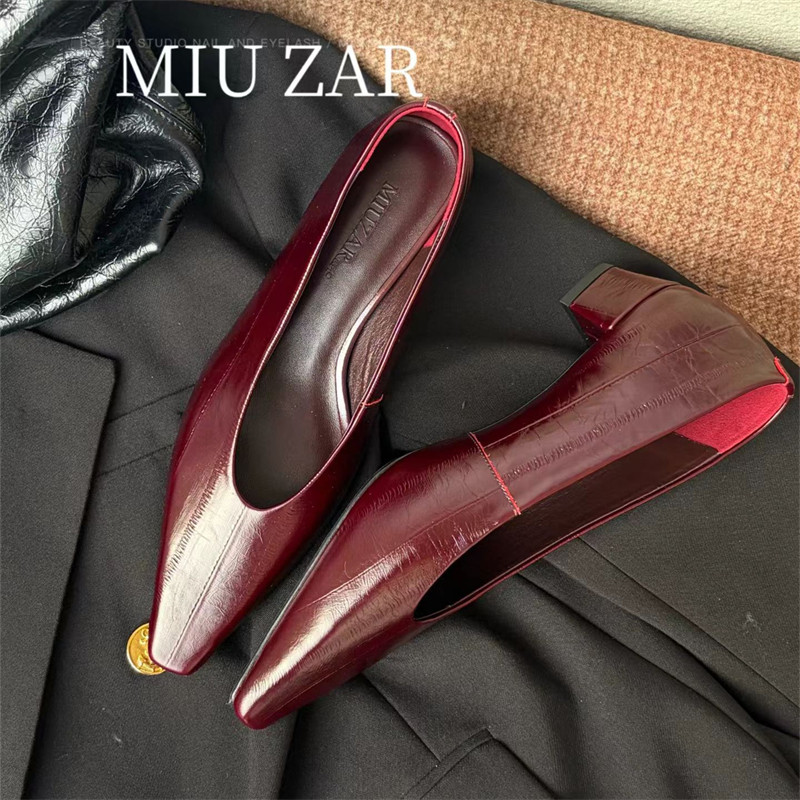 妙莎MIUZAR女鞋2026秋季新款粗跟小方头单鞋高跟鞋真皮净版瓢鞋