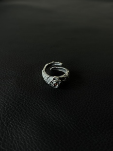 小心袖口 Vintage荆棘玫瑰中古戒指复古金属小众简约指环男女配饰