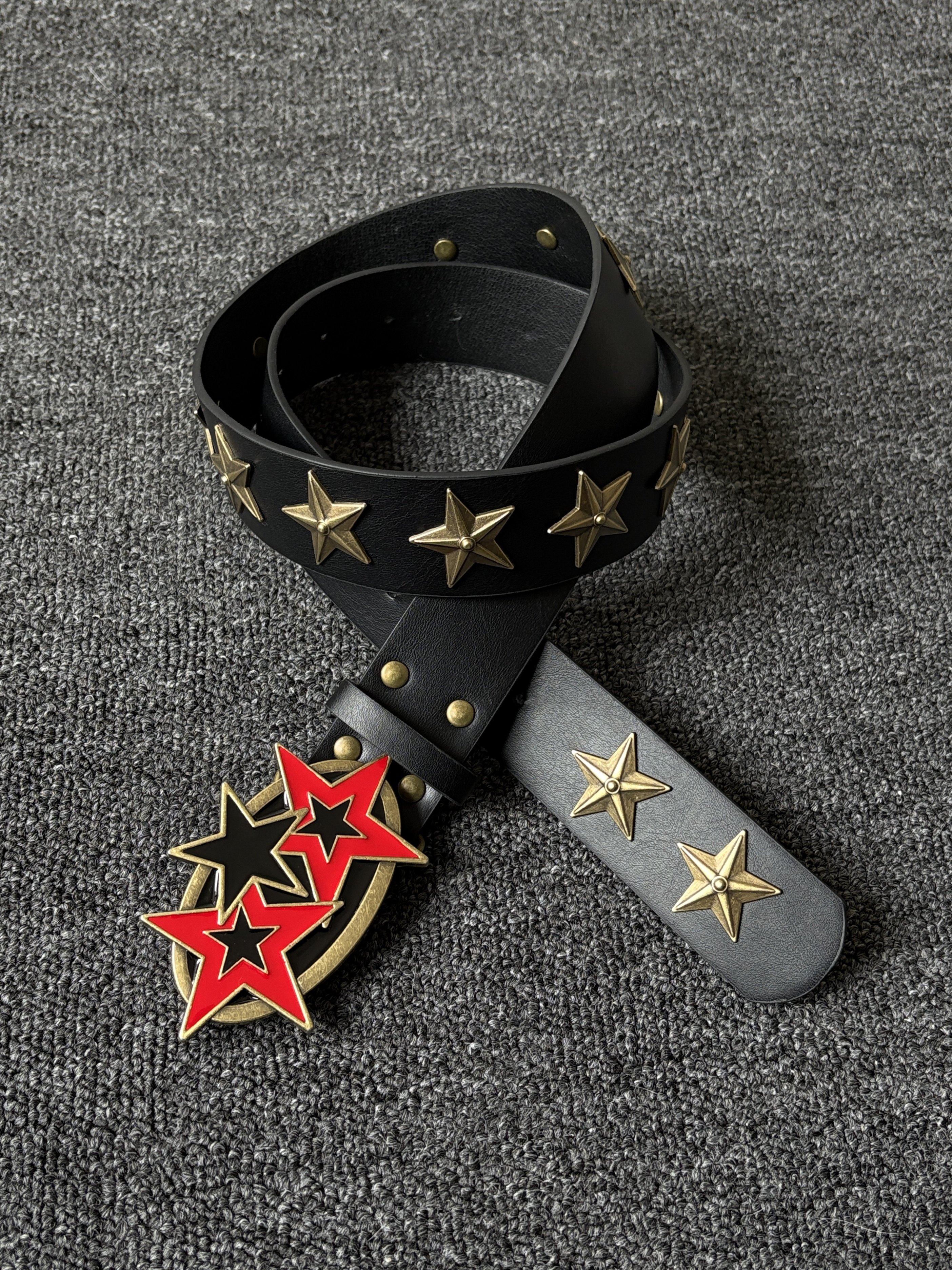 小心袖口 Vintage中古朋克铆钉古铜星星皮带小众y2k黑红撞色腰带