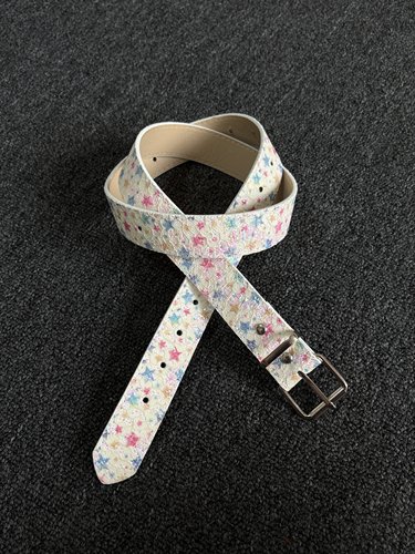 小心袖口 Vintage中古涂鸦星星针扣腰带休闲百搭通勤女生Y2K皮带