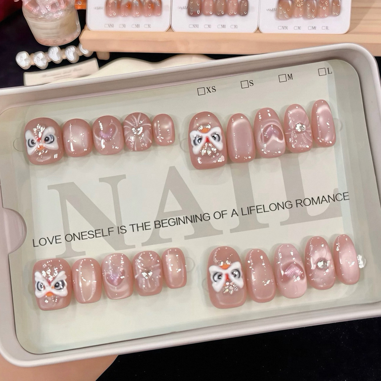 【桃心醒狮】新年醒狮粉色猫眼手工穿戴甲短款爱心烟花美甲贴短款,彩妆/香水/美妆工具,穿戴甲/甲片,淘宝优惠券,粉丝福利购,淘宝优惠卷