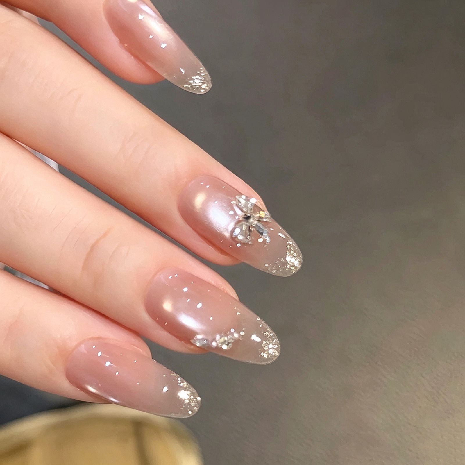 【少女梦境】纯手工穿戴甲温柔粉调晶石猫眼法式立体蝴蝶结美甲贴