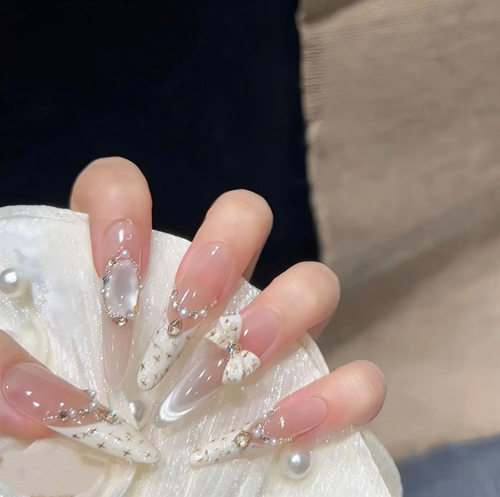 纯手工穿戴甲白色法式奶油小香风猫眼蝴蝶结高级显白甜美风美甲贴