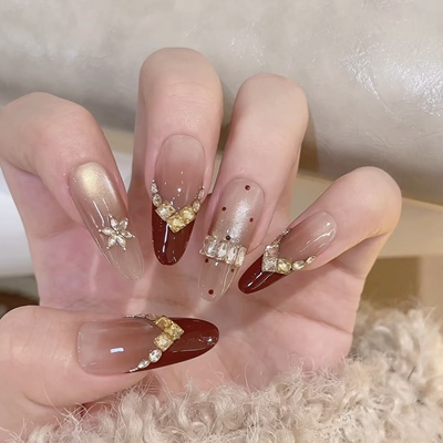 【枫红鎏金】新年红色手工穿戴甲波点猫眼温柔风高级显白长款美甲