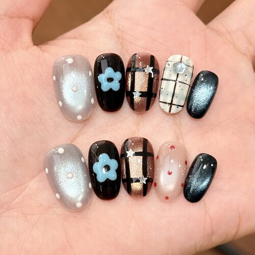 【波点星格】复古甜酷格纹波点猫眼手工穿戴甲手绘蓝色花朵美甲贴