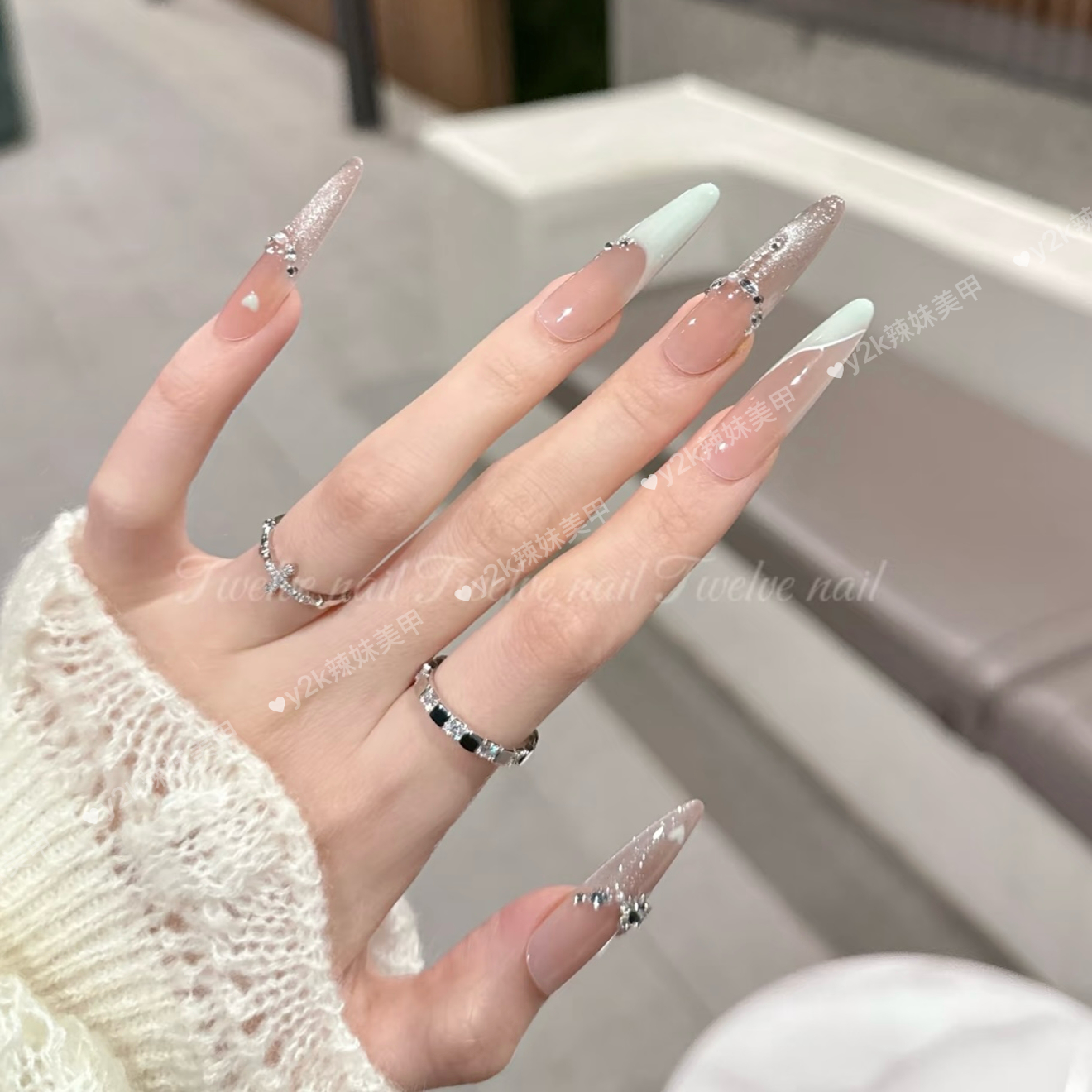 【清爽芭乐】手工穿戴甲法式爱心猫眼淡绿清新显白温柔少女心美甲