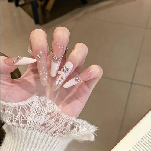 【钟爱少女】手工穿戴甲粉色法式甜系少女感碎钻蝴蝶结可爱美甲贴